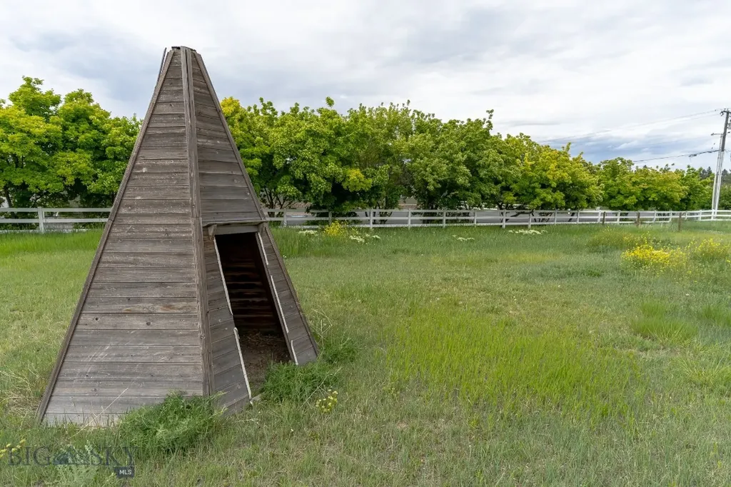 3 Microwave Hill Road Montana City MT 59634