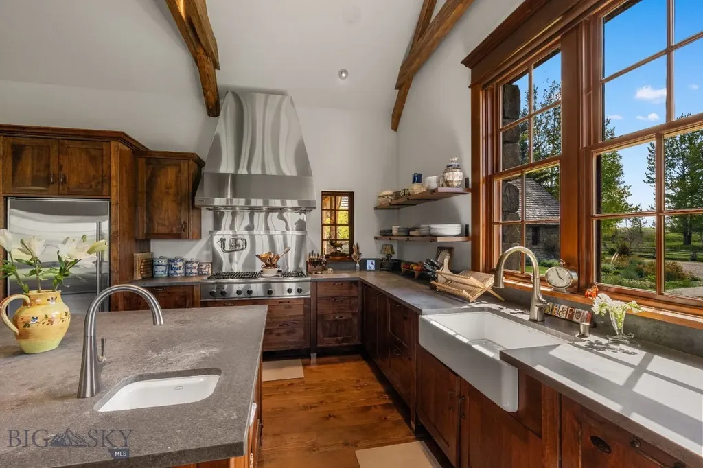 5350 River Road Bozeman MT 59718