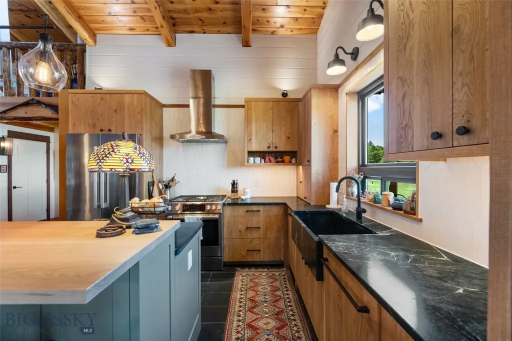 125 Rocky Mountain Meadows Bozeman MT 59715