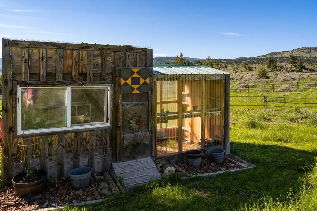 125 Rocky Mountain Meadows Bozeman MT 59715