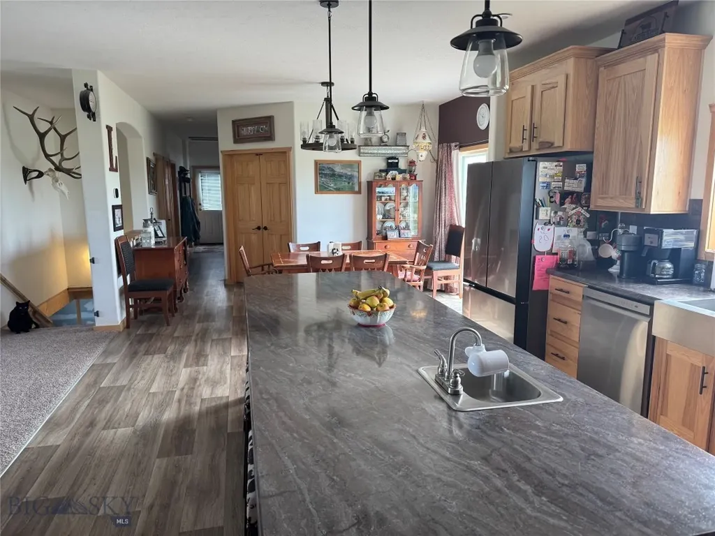 307 Howie Road Big Timber MT 59011