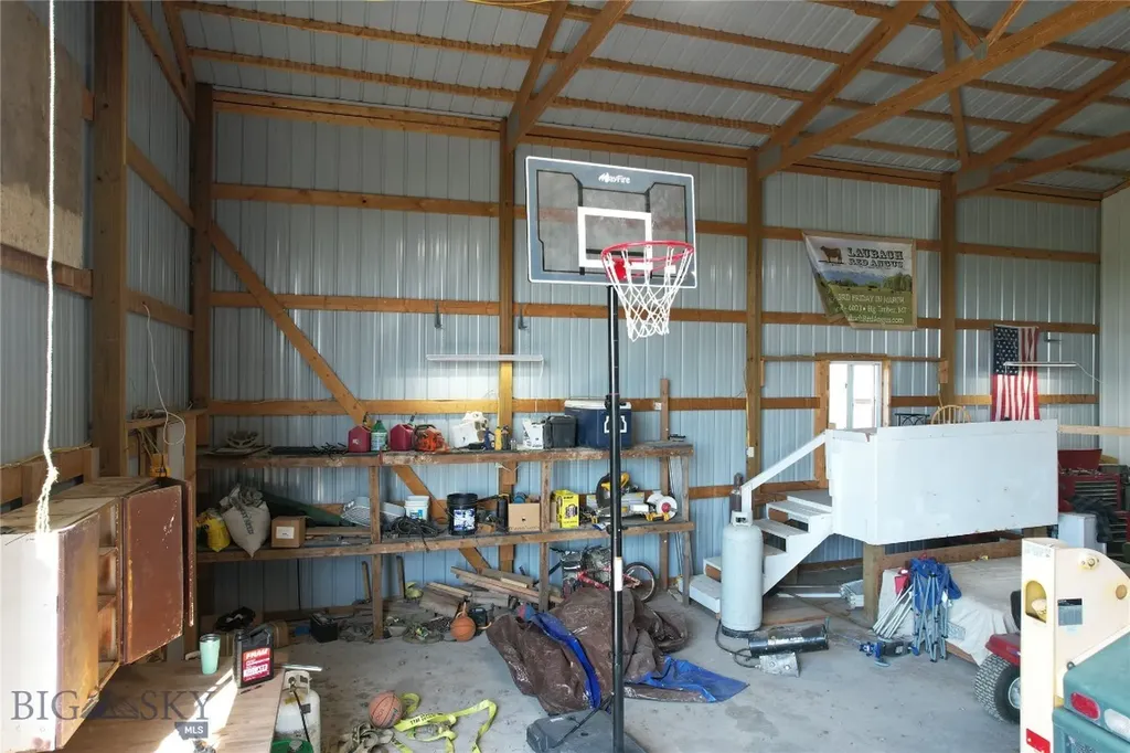 307 Howie Road Big Timber MT 59011
