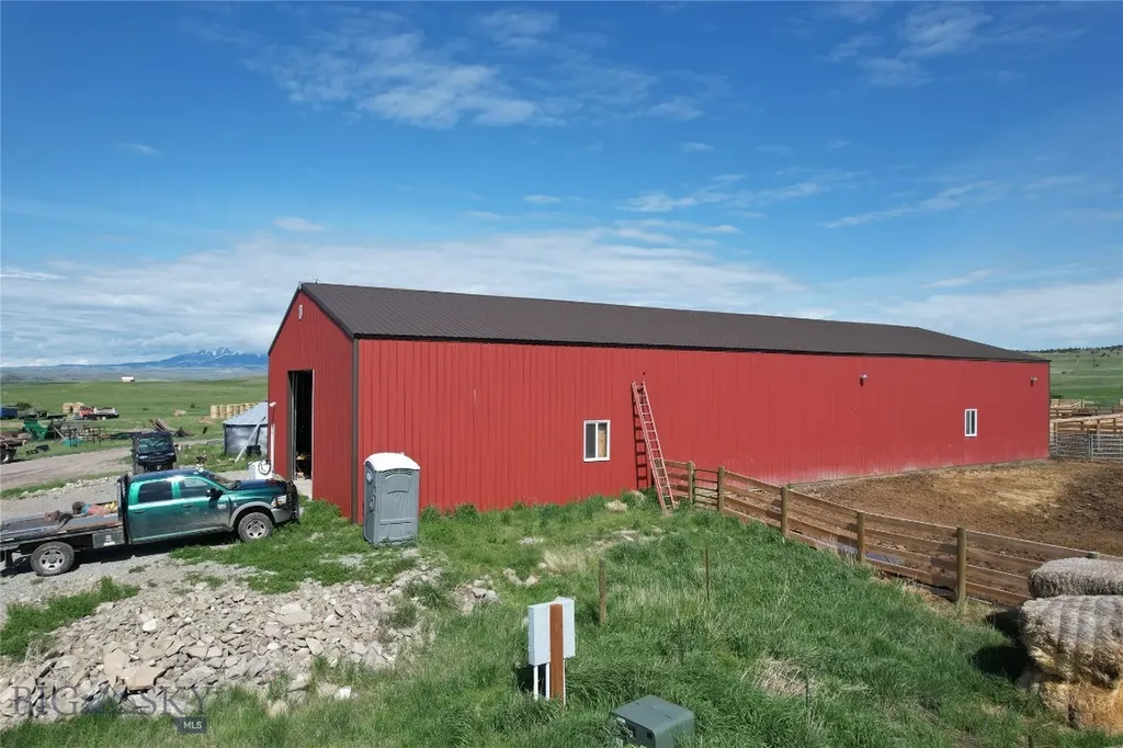 307 Howie Road Big Timber MT 59011