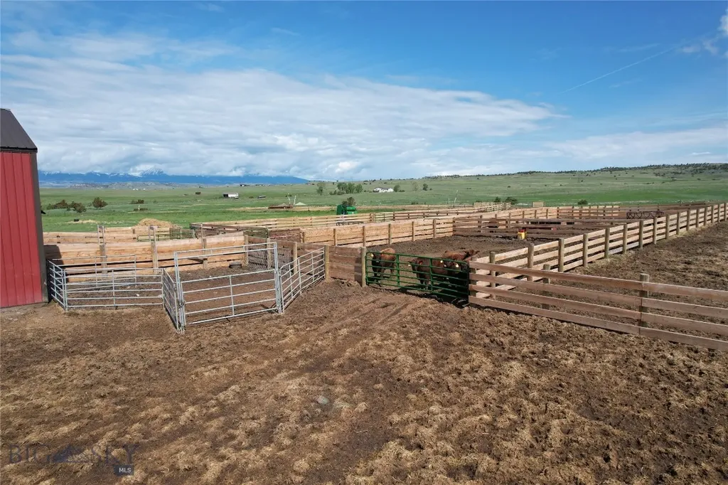 307 Howie Road Big Timber MT 59011