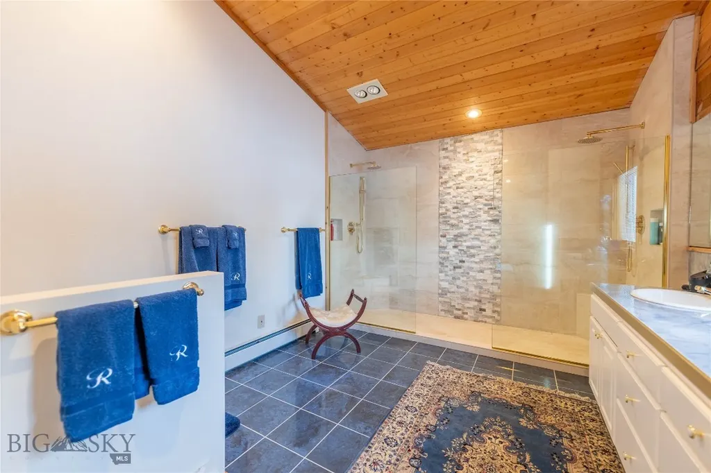 805 Georgetown Lake Road Anaconda MT 59711