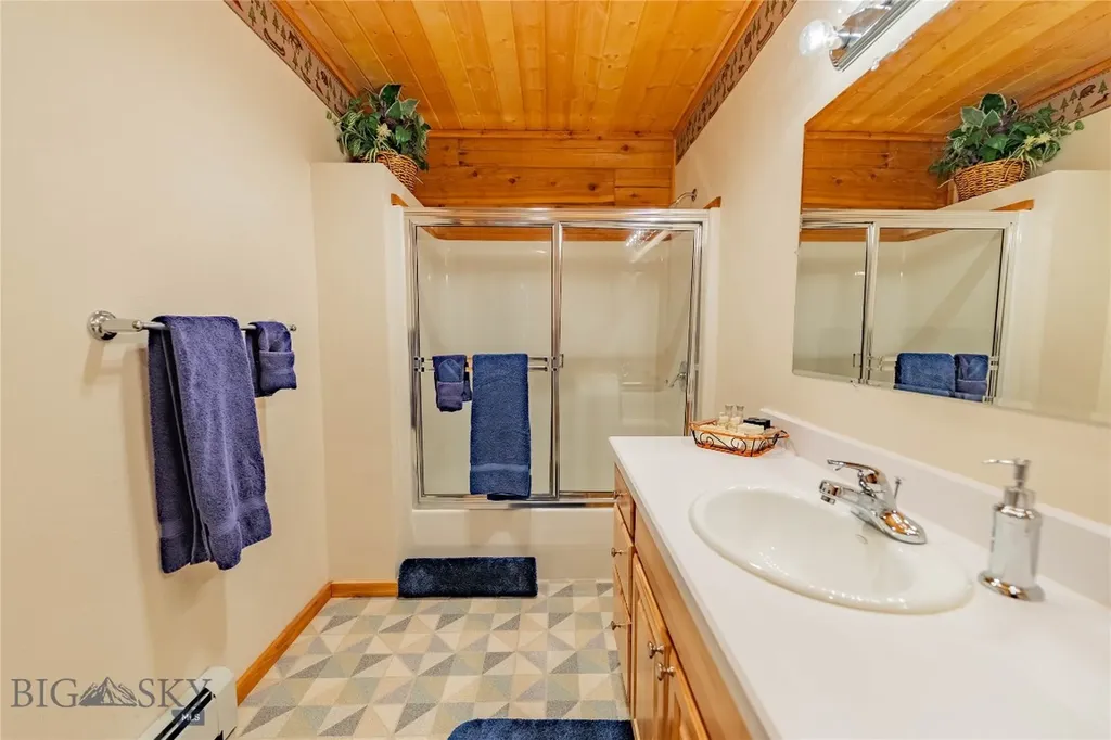 805 Georgetown Lake Road Anaconda MT 59711