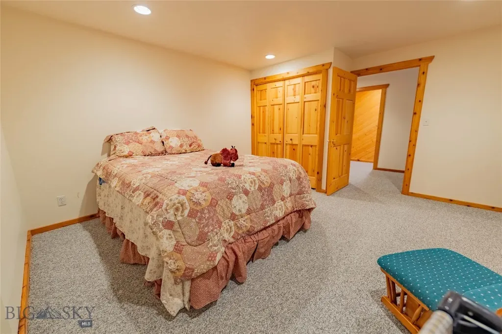 805 Georgetown Lake Road Anaconda MT 59711