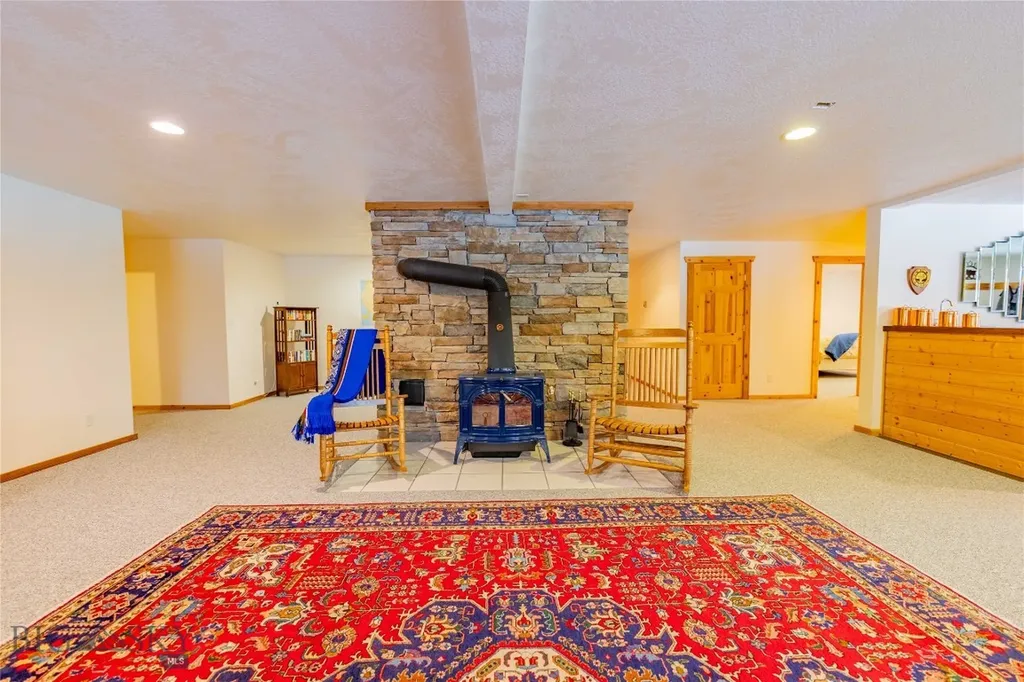 805 Georgetown Lake Road Anaconda MT 59711