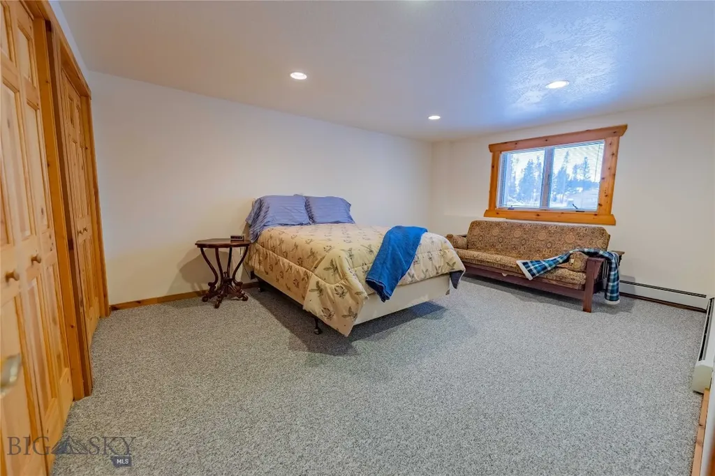 805 Georgetown Lake Road Anaconda MT 59711