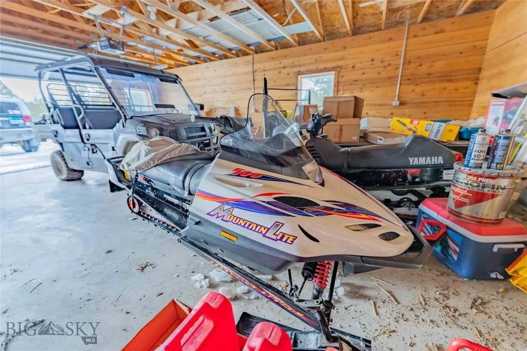 805 Georgetown Lake Road Anaconda MT 59711
