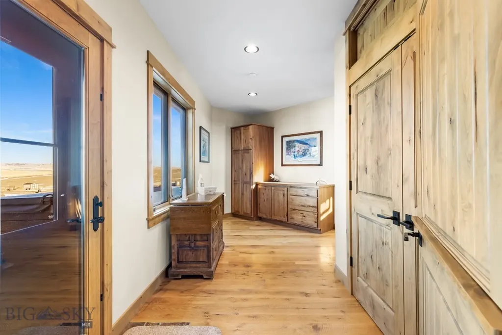 715 Bates Road Manhattan MT 59741