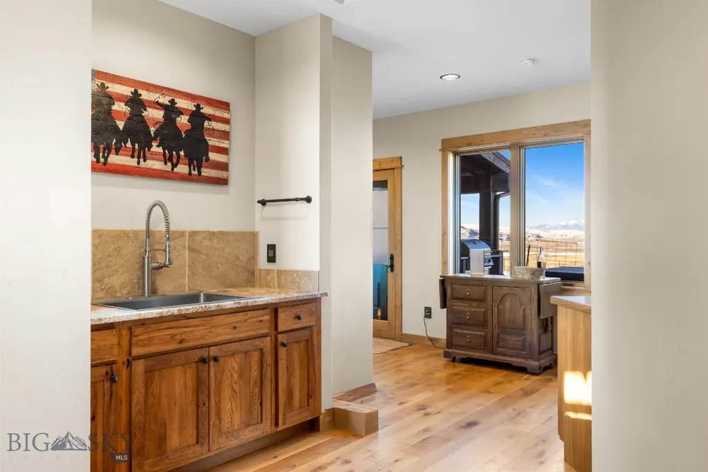 715 Bates Road Manhattan MT 59741