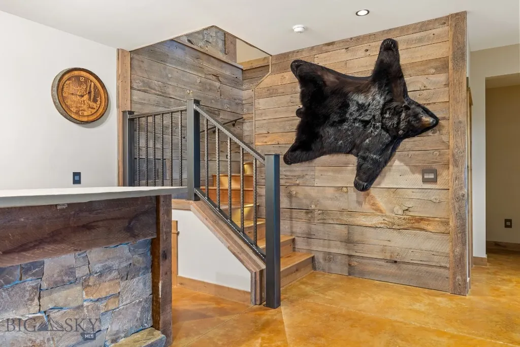 715 Bates Road Manhattan MT 59741
