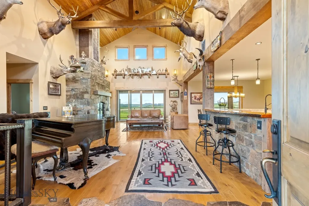 715 Bates Road Manhattan MT 59741