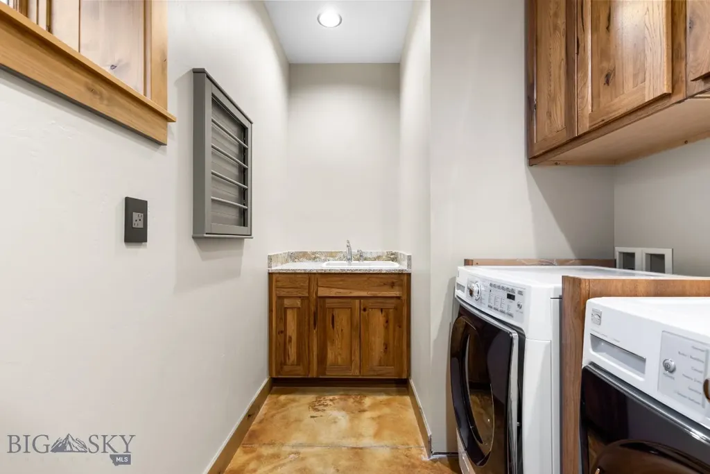 715 Bates Road Manhattan MT 59741