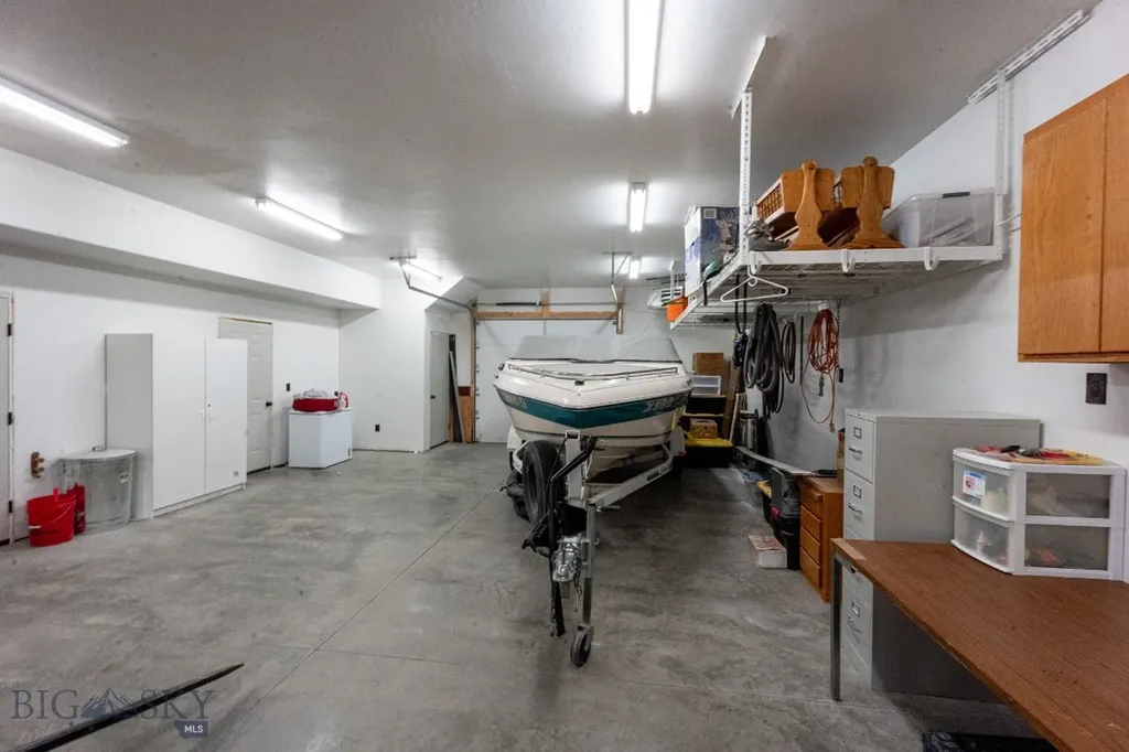 715 Bates Road Manhattan MT 59741