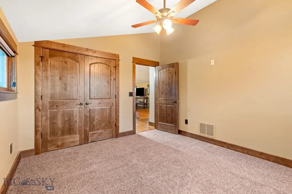 715 Bates Road Manhattan MT 59741
