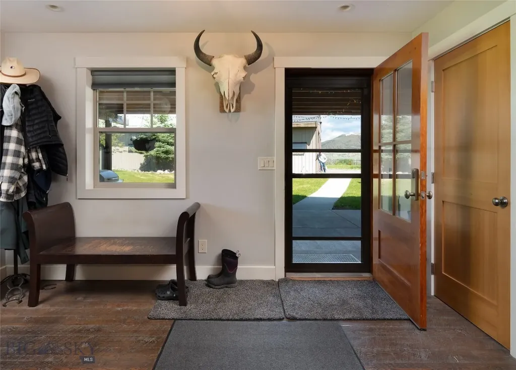 107 Mayflower Road Whitehall MT 59759
