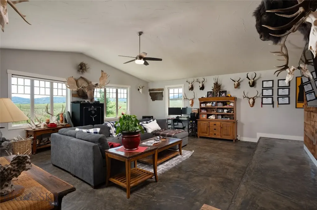 107 Mayflower Road Whitehall MT 59759