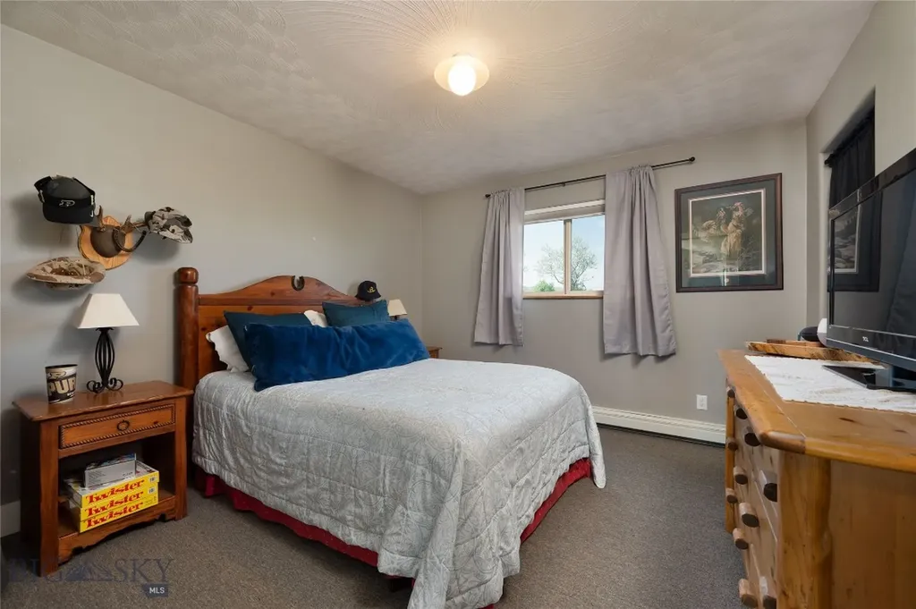 107 Mayflower Road Whitehall MT 59759