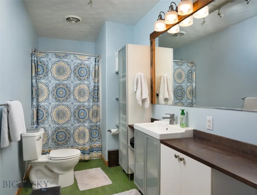 107 Mayflower Road Whitehall MT 59759