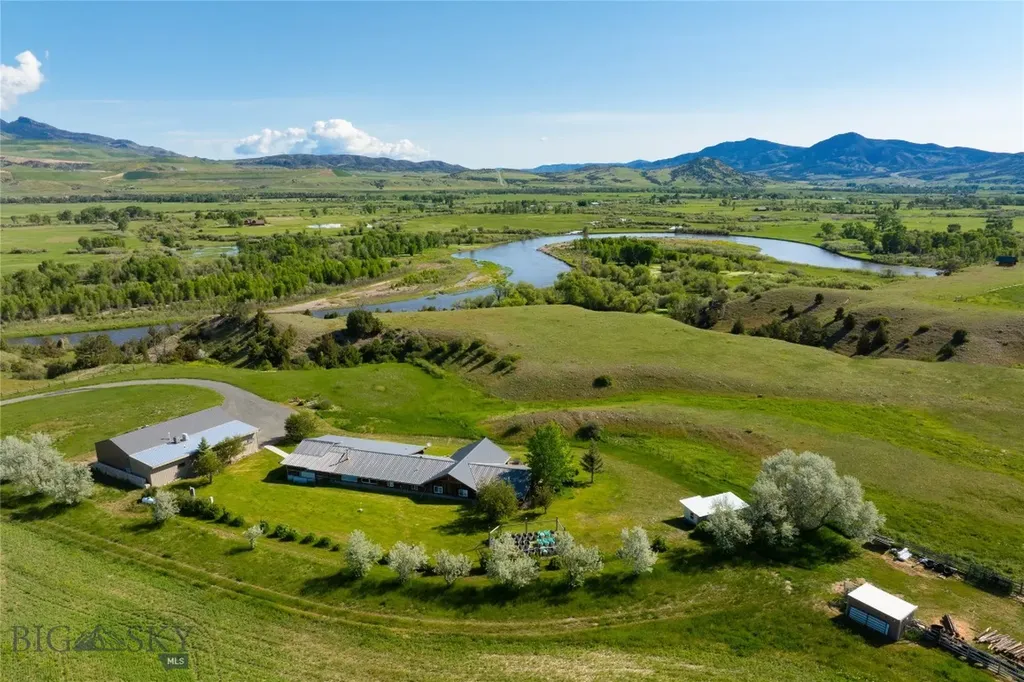 107 Mayflower Road Whitehall MT 59759