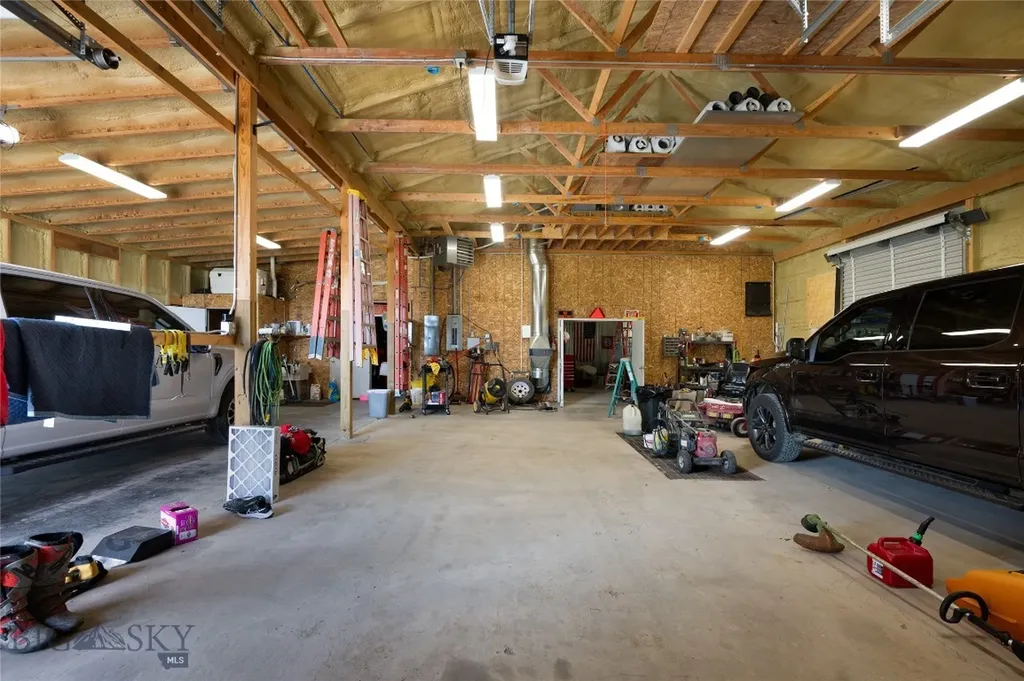 107 Mayflower Road Whitehall MT 59759