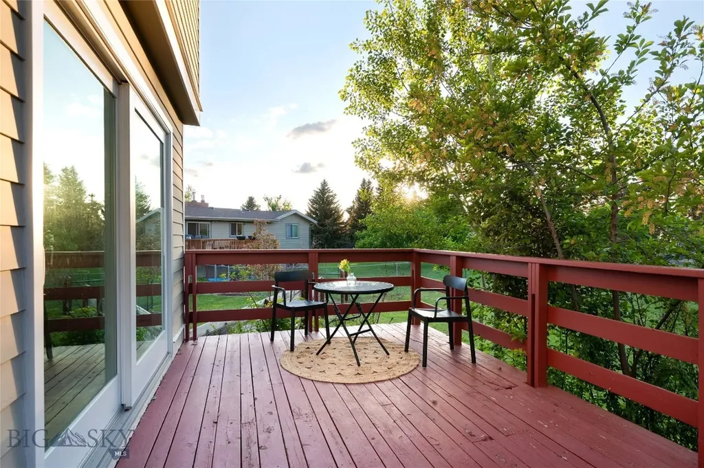 8373 Goldenstein Lane Bozeman MT 59715