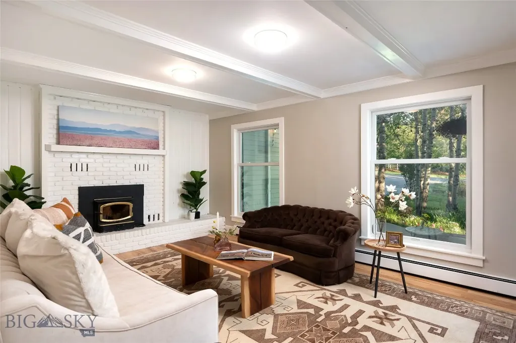 8373 Goldenstein Lane Bozeman MT 59715
