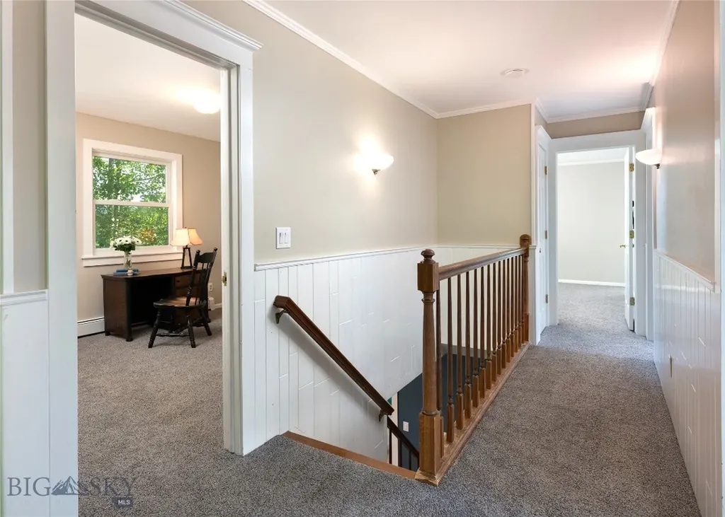 8373 Goldenstein Lane Bozeman MT 59715