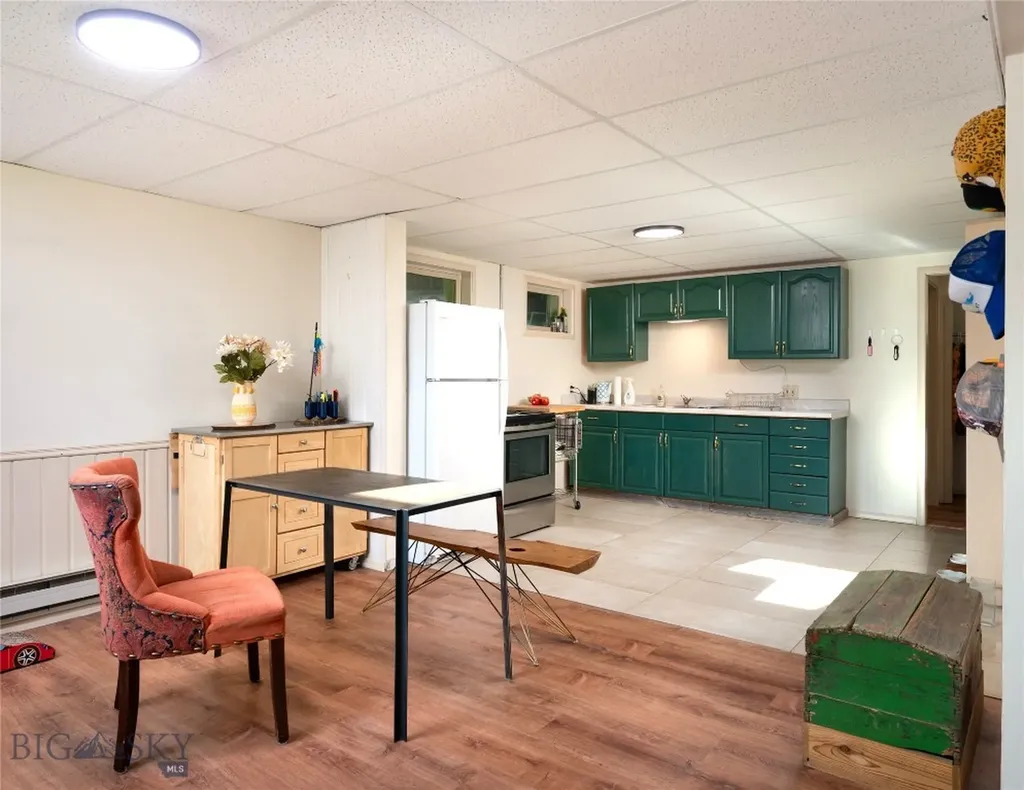 8373 Goldenstein Lane Bozeman MT 59715