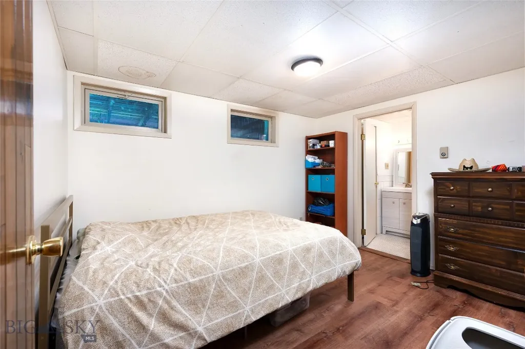 8373 Goldenstein Lane Bozeman MT 59715