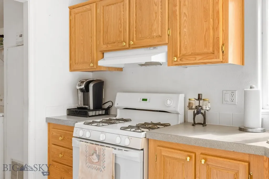 16 Hayfield Loop Trail Ennis MT 59729