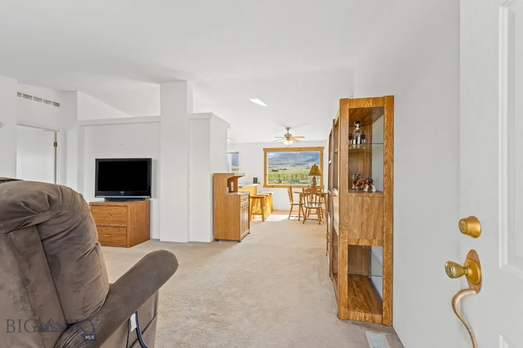 16 Hayfield Loop Trail Ennis MT 59729