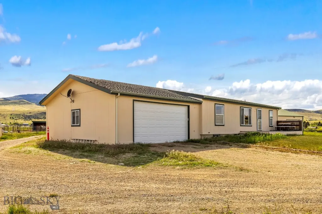 16 Hayfield Loop Trail Ennis MT 59729