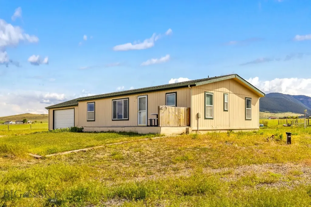 16 Hayfield Loop Trail Ennis MT 59729