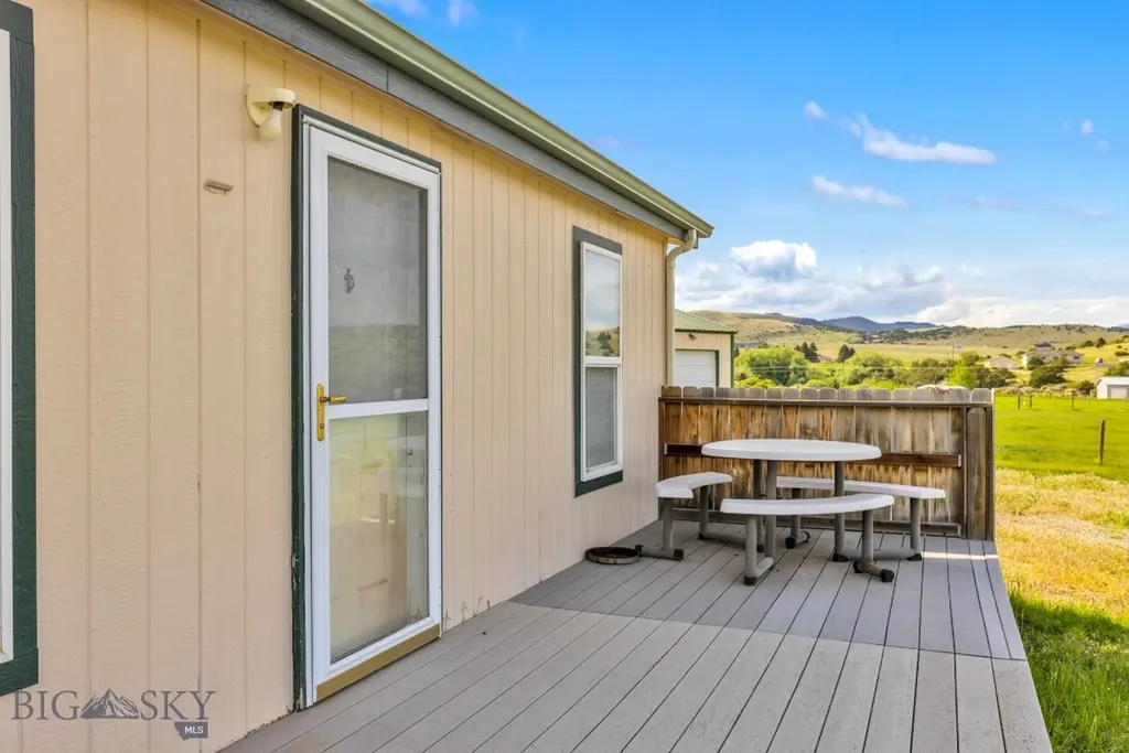 16 Hayfield Loop Trail Ennis MT 59729