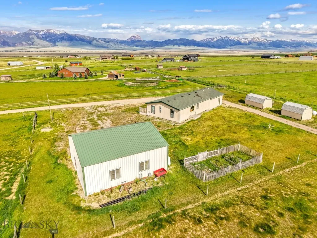 16 Hayfield Loop Trail Ennis MT 59729