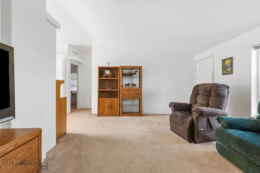 16 Hayfield Loop Trail Ennis MT 59729