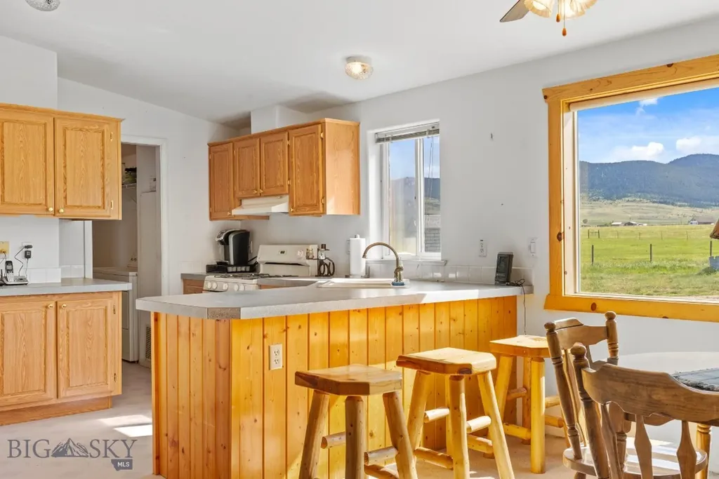 16 Hayfield Loop Trail Ennis MT 59729