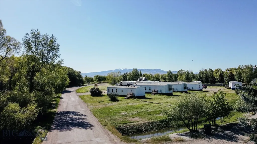 250 Pioneer Drive Dillon MT 59725