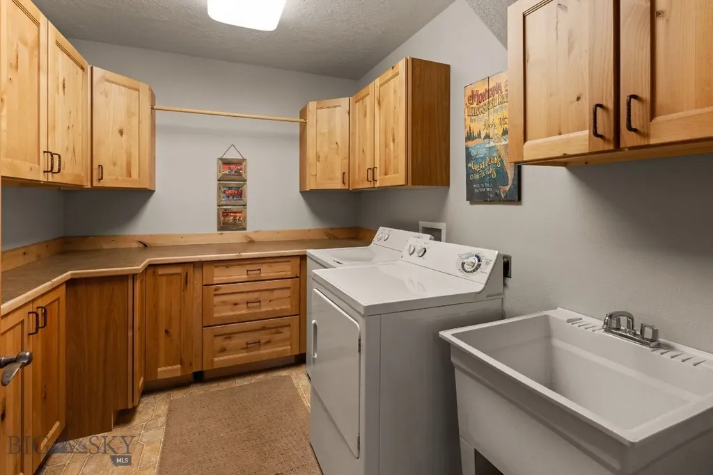 2085 Spotted Elk Road Big Sky MT 59716