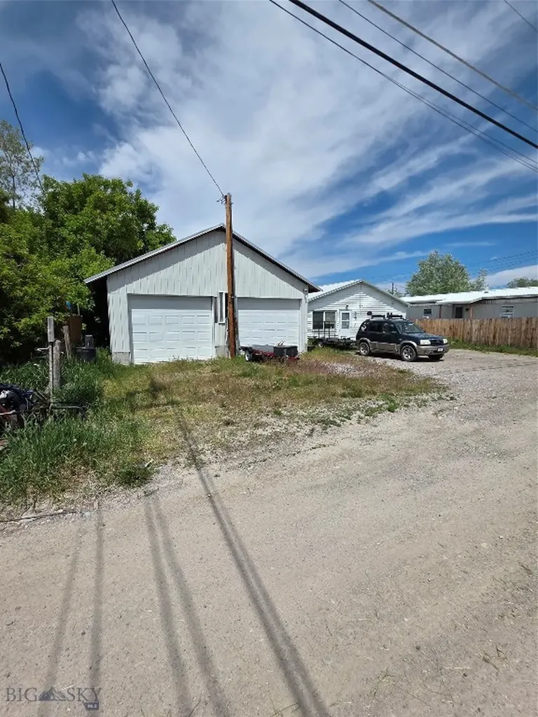652 Kentucky Dillon MT 59725