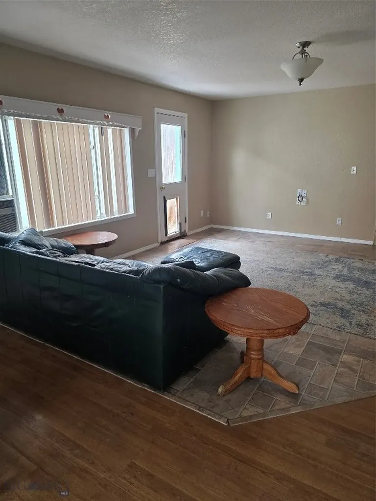 652 Kentucky Dillon MT 59725