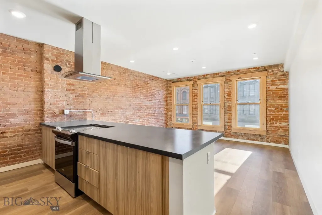 59 E Park Street Butte MT 59701