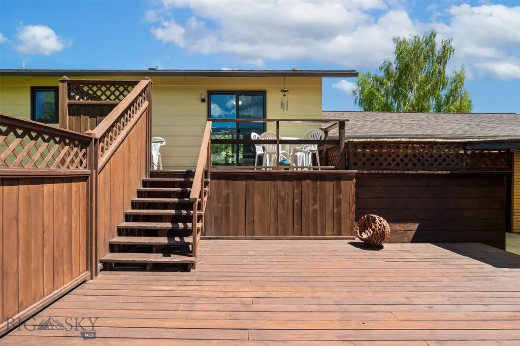2105 Lincoln Street Anaconda MT 59711