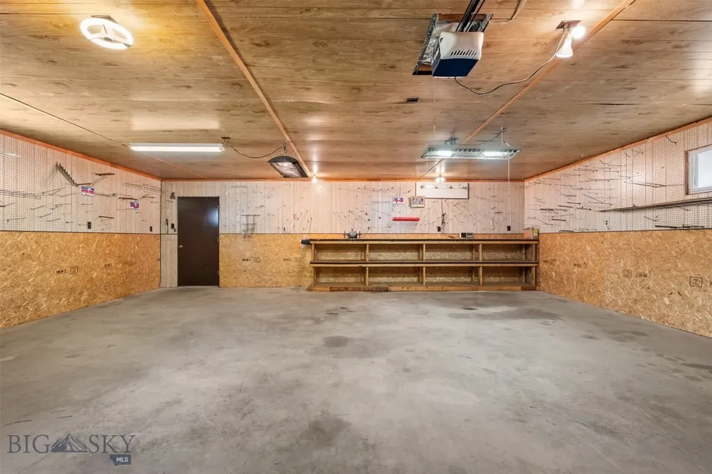 2105 Lincoln Street Anaconda MT 59711