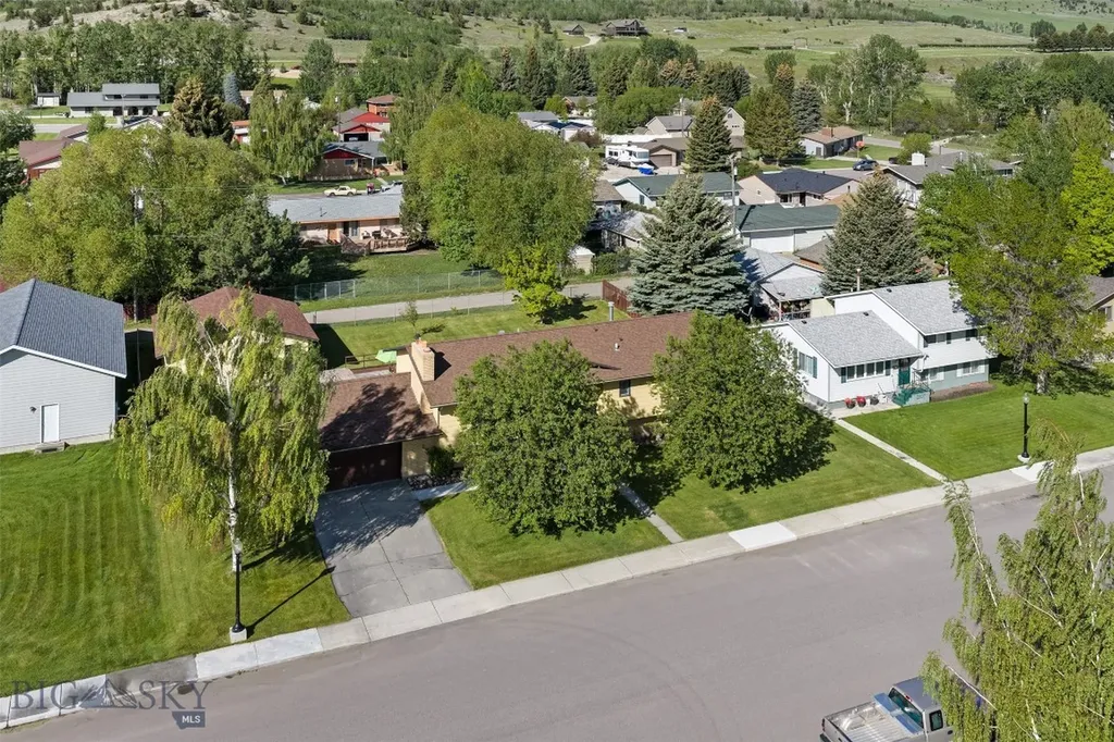 2105 Lincoln Street Anaconda MT 59711