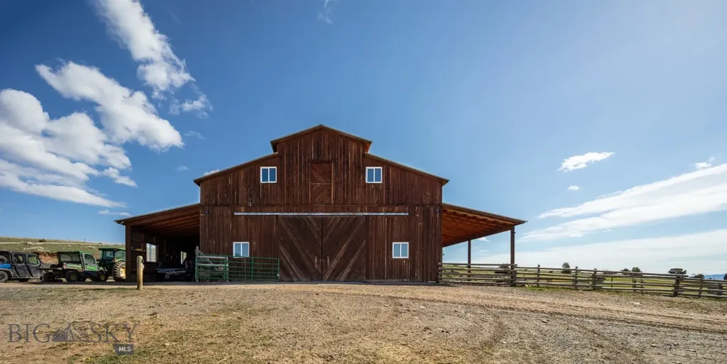 5845 Dry Creek Ranch Road Whitehall MT 59759