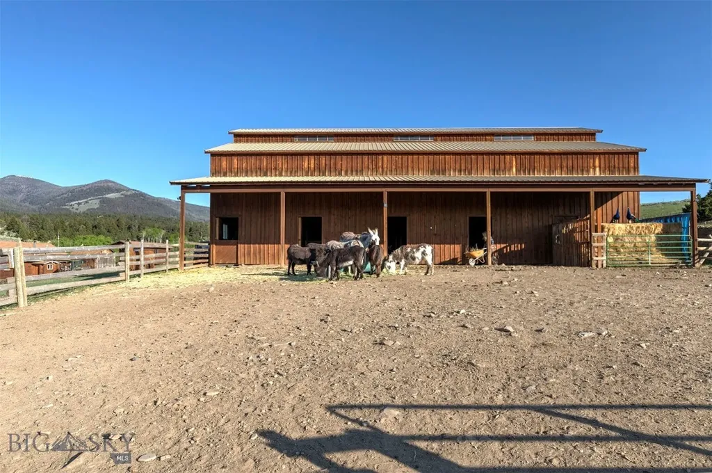 5845 Dry Creek Ranch Road Whitehall MT 59759